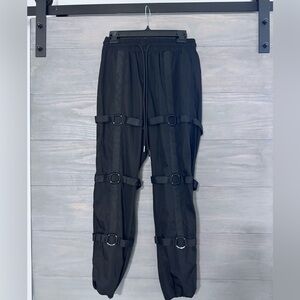 EPTM The Perfect Example Cargo Pants Buckles Cinch Waist Ankle Zippers Small‎
